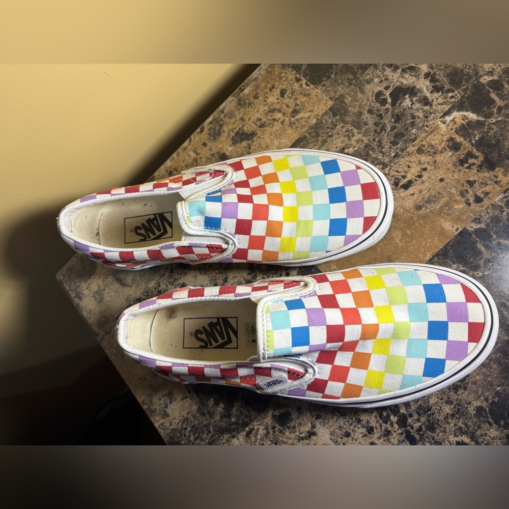Vans Multicolor Checkered Slip-On Shoes - Picture 2 of 4